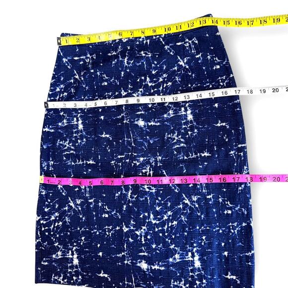 Michael Kors Casual Pencil Skirt Stretch Size 8 Textured Abstract Splatter Navy - Picture 8 of 10